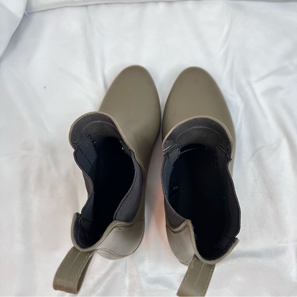 J. CREW Chelsea Matte Olive Green Rain Low Ankle Boots - Picture 5 of 7